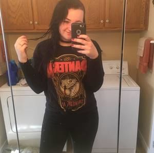 Meet your Posher, Laurie